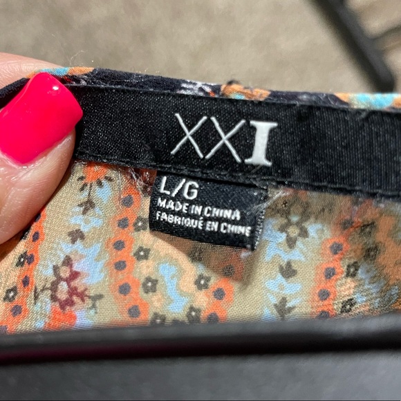 XXI sheer top large - Picture 3 of 3